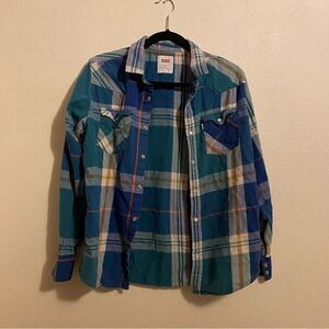 Levi’s blue fitted flannel